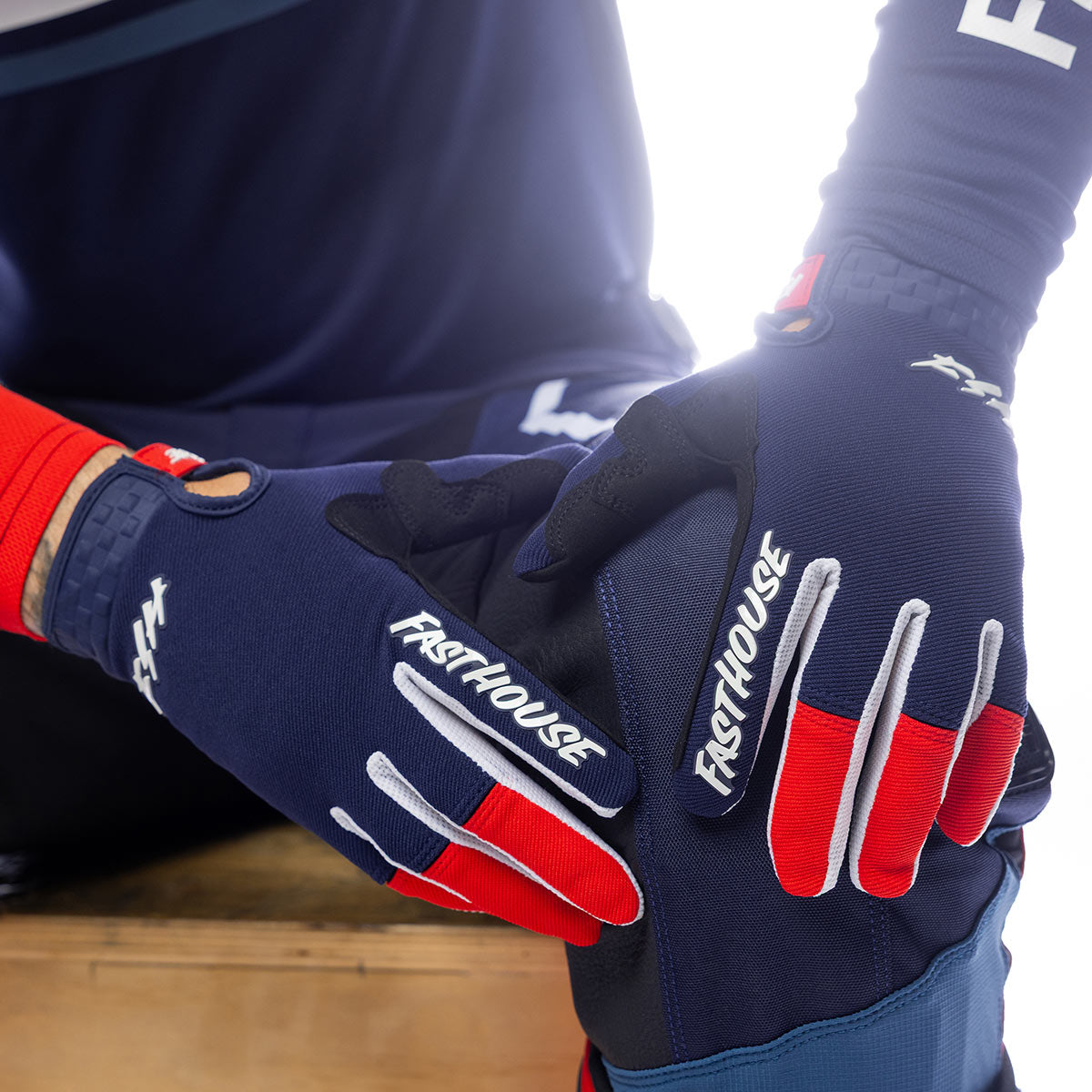 Hudson Glove