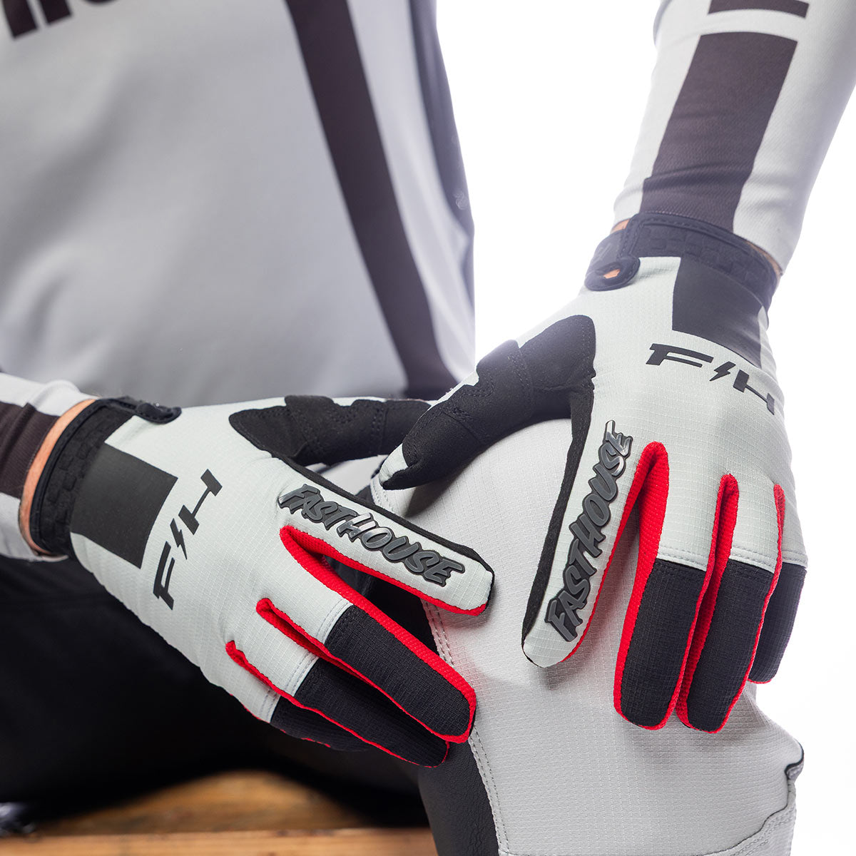 Elrod Storm Glove