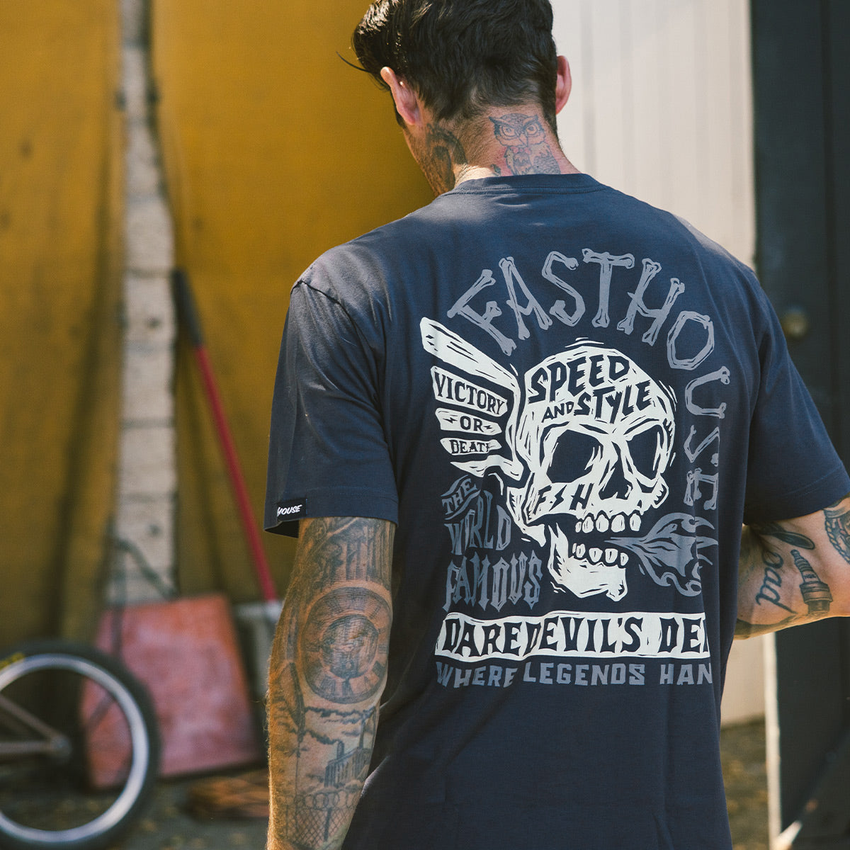 Jekyll Tee - Graphite Black