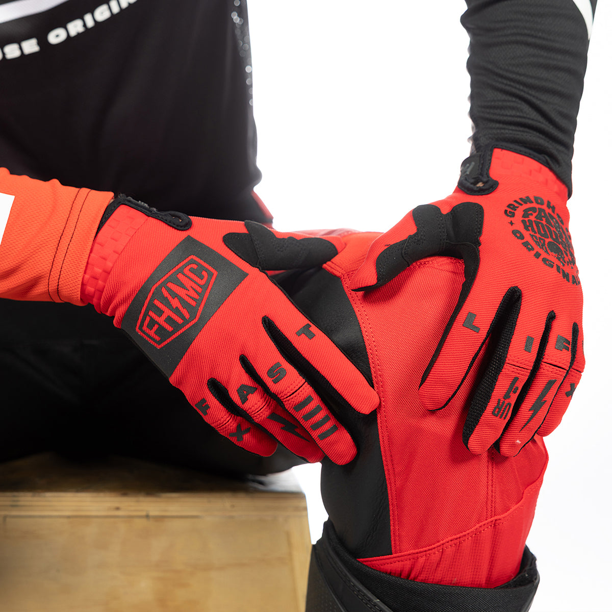 Speed Style Atomic Glove - Racing Red