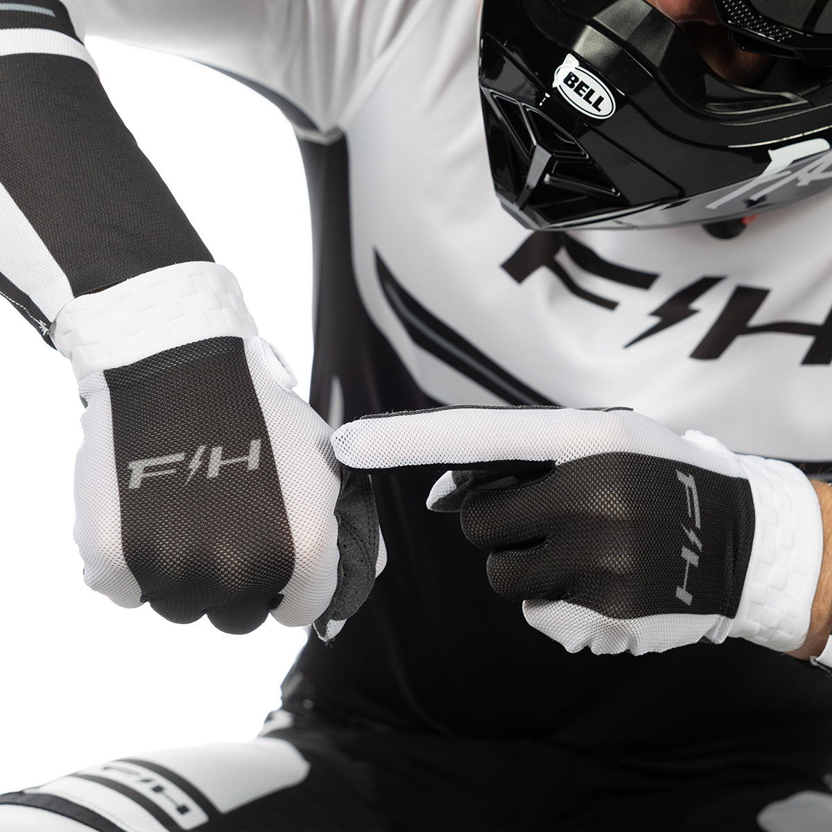 Vapor React Glove - White/Black
